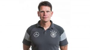 Bild: Ilja Hofstädt, Torwart-Trainer der U17-Nationalmannschaft, Torwartkoordinator und Leiter der Torwartschule von Hertha BSC